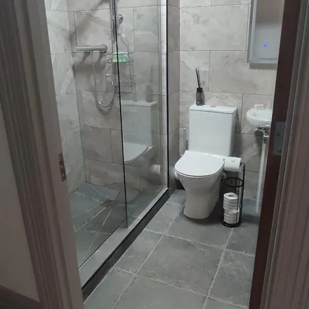 Hotel John Eoinin's Bar And Glencolumbkille