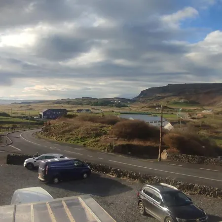 John Eoinin's Bar And Hotel