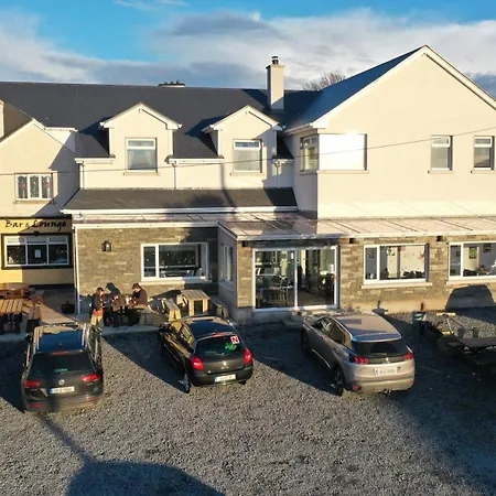 John Eoinin's Bar And *