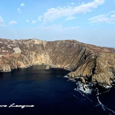 John Eoinin's Bar And