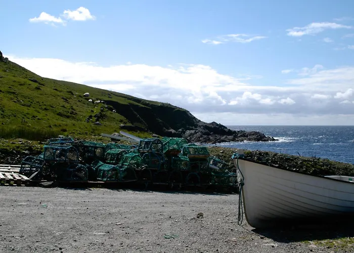John Eoinin's Bar And * Glencolumbkille